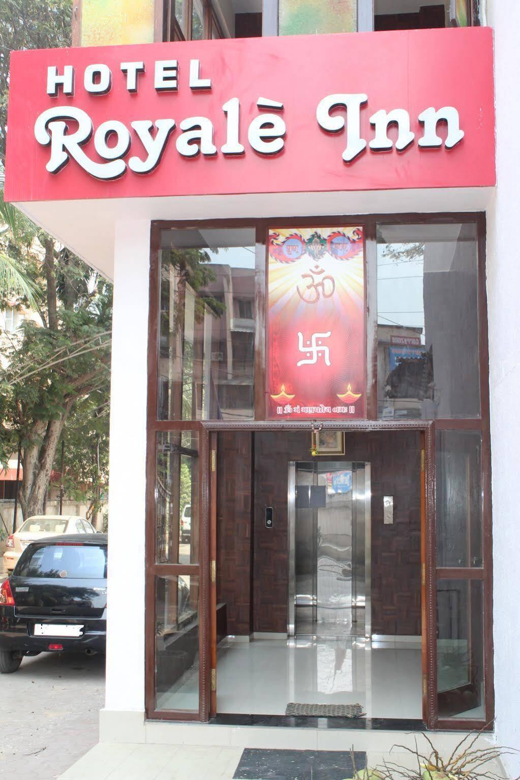 Royale Inn Vapi Εξωτερικό φωτογραφία